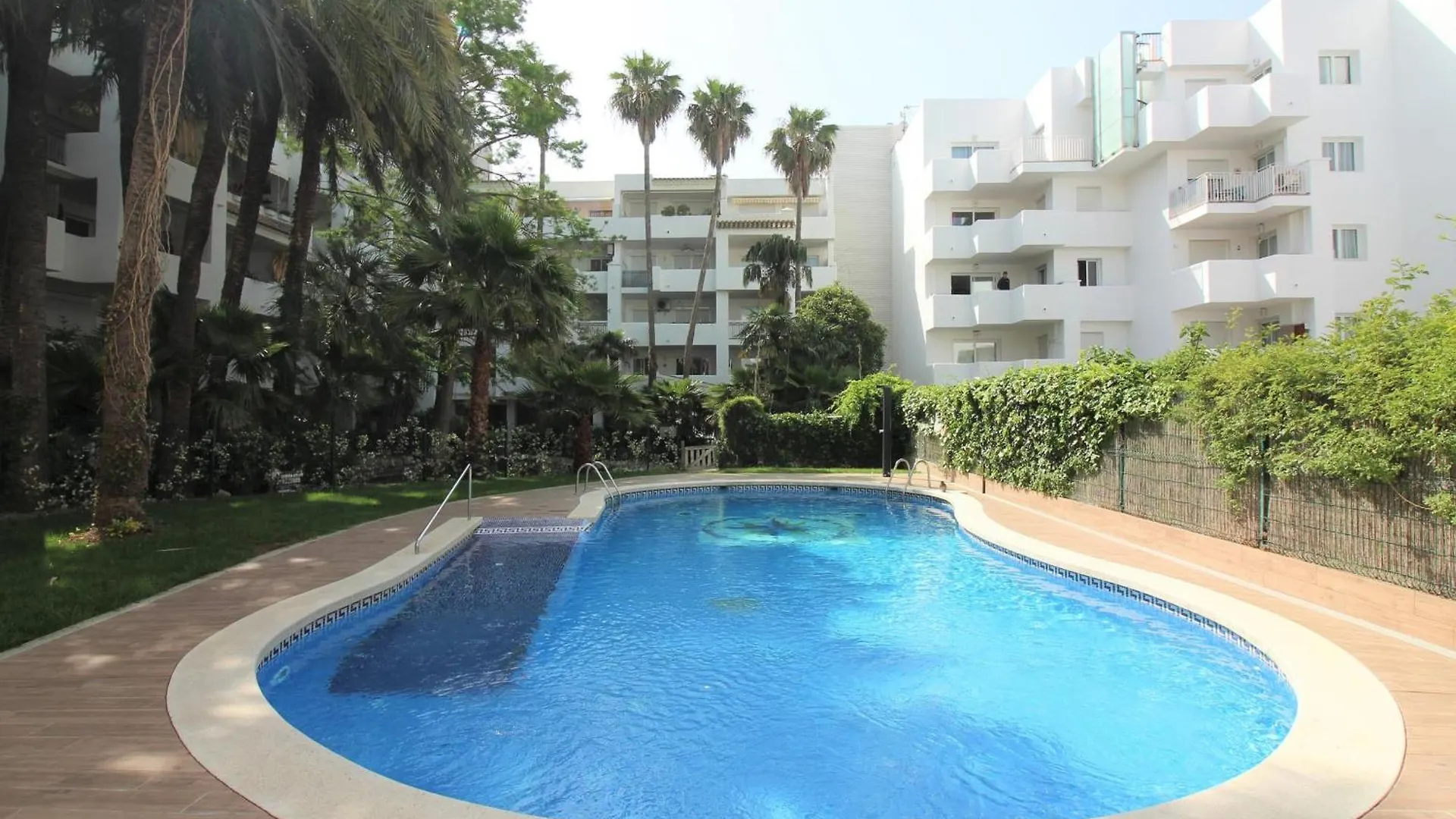 Apartamento En Santa Margarita Con Piscina, Terraza Y Wi-Fi - Es-228-153 Roses Spain